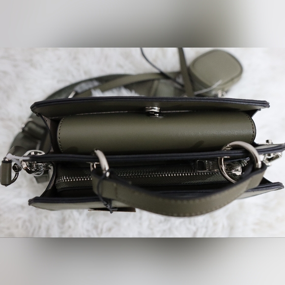 New and Authentic Steve Madden Bevely olive satchel bag - Picture 5 of 5